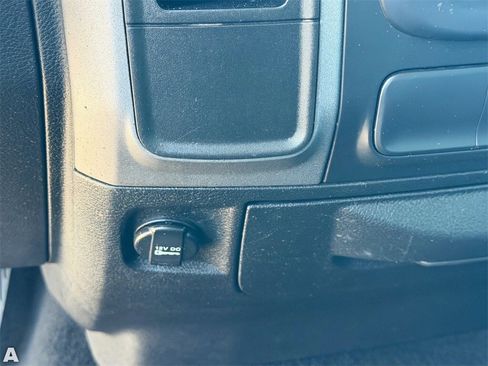 Used 2014 RAM 1500 Express image 29