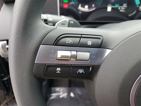 New 2026 Hyundai Tucson Blue SE image 20