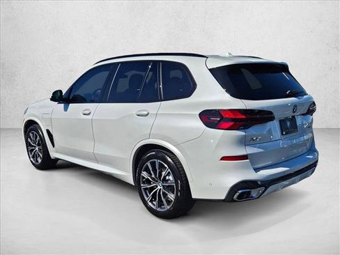 New 2026 BMW X5 xDrive50e w/ M Sport Package image 9