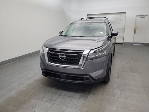 Used 2022 Nissan Pathfinder SV image 15