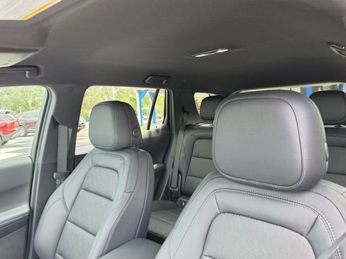 New 2026 Chevrolet Equinox LT w/ Convenience Package II FWD image 22