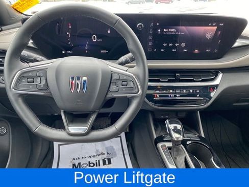 Used 2024 Buick Envista Avenir image 7