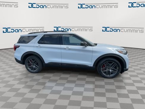 New 2026 Ford Explorer ST w/ Sun And Sound Package AWD/4WD image 9