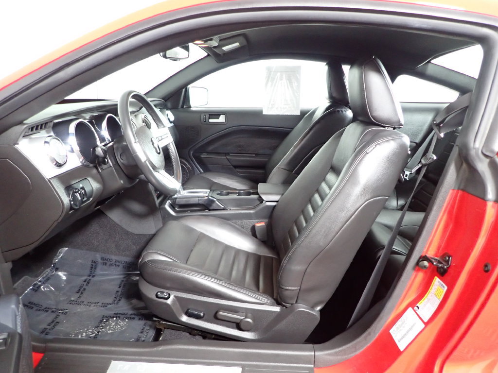 Used 2008 Ford Mustang GT RWD image 17