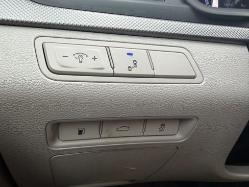 Used 2019 Hyundai Sonata 2.0L image 17