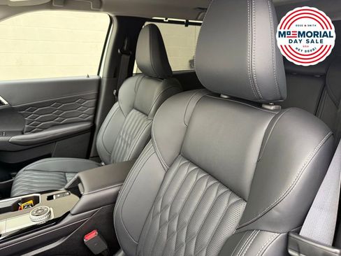 New 2026 Mitsubishi Outlander SEL AWD/4WD image 21