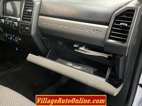 Used 2022 Ford F250 XLT w/ XLT Value Package AWD/4WD image 40