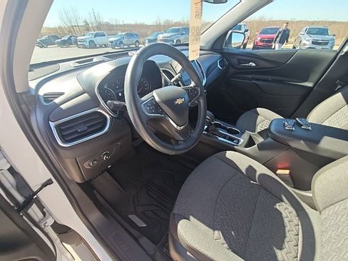 Used 2024 Chevrolet Equinox LT AWD/4WD image 13