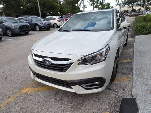 Used 2022 Subaru Legacy Limited AWD/4WD image 2