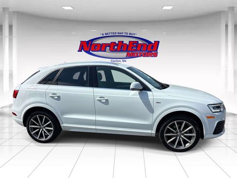 Used 2018 Audi Q3 2.0T Premium Plus w/ Premium Plus Package AWD/4WD image 2