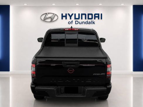 Used 2022 Nissan Frontier PRO-4X AWD/4WD image 6