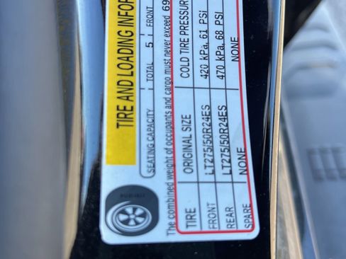 Used 2024 Chevrolet Silverado EV RST AWD/4WD image 31