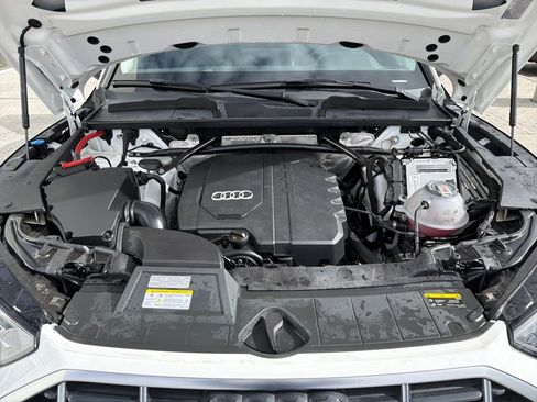 Used 2023 Audi Q5 2.0T Premium w/ Convenience Package image 22