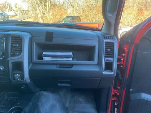 Used 2016 RAM 2500 Tradesman w/ Popular Equipment Group image 29