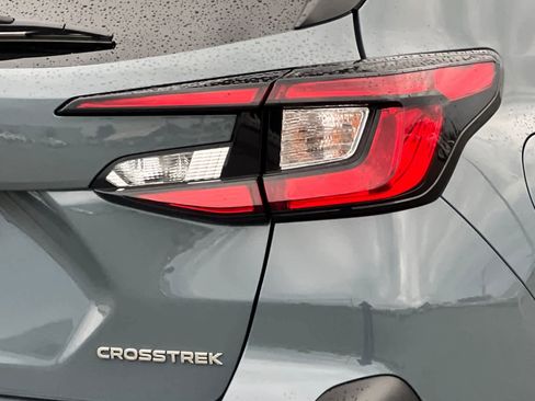 Used 2024 Subaru Crosstrek 2.0i Premium image 31