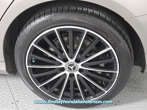 Used 2019 Mercedes-Benz C 300 Sedan image 10