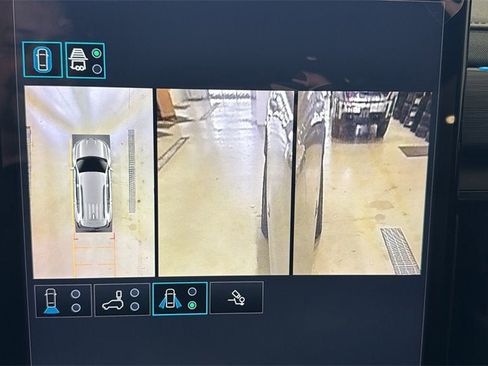 New 2026 GMC Acadia AT4 w/ Luxury Package image 41