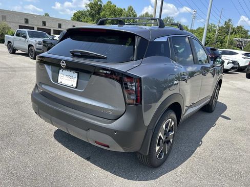 New 2026 Nissan Kicks SV w/ Cold Weather Package AWD/4WD image 7