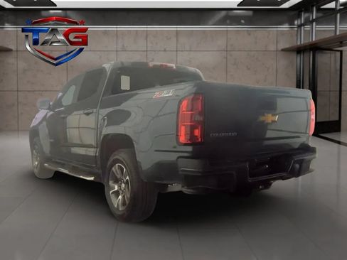 Used 2015 Chevrolet Colorado Z71 AWD/4WD image 4