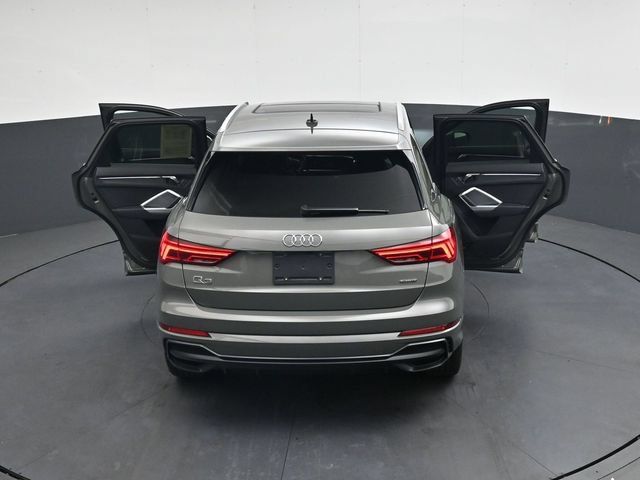 Used 2022 Audi Q3 2.0T Premium Plus AWD/4WD image 37
