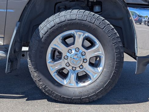 Used 2020 RAM 2500 Big Horn w/ Level 1 Equipment Group AWD/4WD image 47