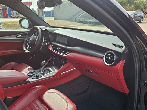 Used 2019 Alfa Romeo Stelvio Ti Sport w/ Quick Order Package 22S Sport image 34