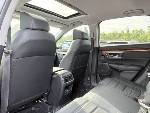 Used 2021 Honda CR-V Touring image 9