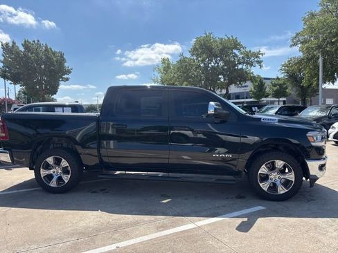 Used 2023 RAM 1500 Laramie AWD/4WD image 4