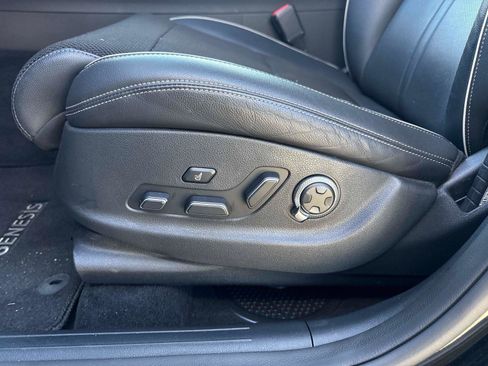 Used 2024 Genesis GV70 3.5T Sport image 18