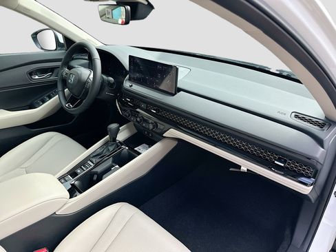 New 2025 Honda Accord EX-L image 25