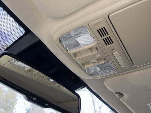 Used 2021 Honda CR-V EX-L image 24