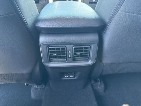 Used 2025 Toyota RAV4 XLE w/ Convenience Package AWD/4WD image 15