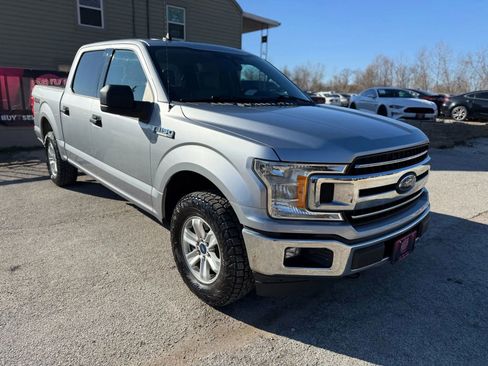 Used 2020 Ford F150 XLT image 3