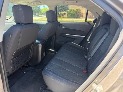 Used 2010 Chevrolet Equinox LT w/ Vehicle Interface Package FWD image 8