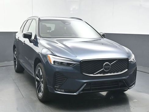 Used 2026 Volvo XC60 B5 Plus w/ Protection Package Premier image 2