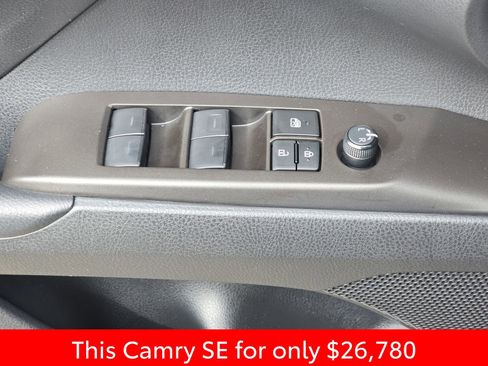 Used 2024 Toyota Camry SE FWD image 35