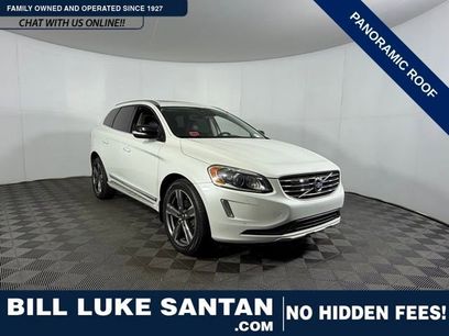 Used 2017 Volvo XC60 T6 Dynamic w/ Advanced Package
