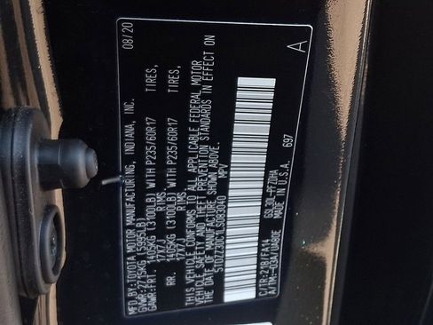 Used 2020 Toyota Sienna L image 28