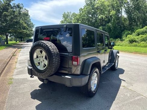 Used 2014 Jeep Wrangler Unlimited Sport w/ Quick Order Package 24S AWD/4WD image 8