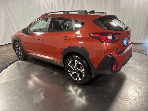 Used 2025 Subaru Crosstrek 2.0i Premium image 7
