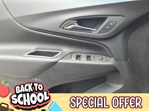 Used 2020 Chevrolet Equinox LT FWD image 24