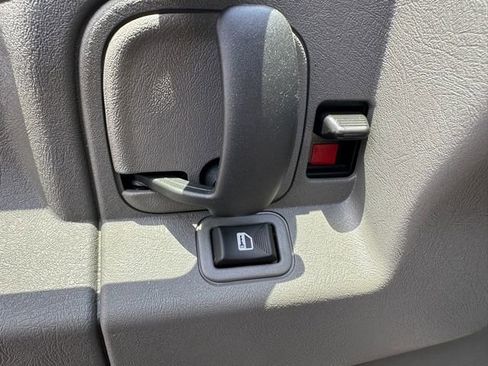 New 2025 GMC Savana 2500 w/ Communications Package RWD image 18