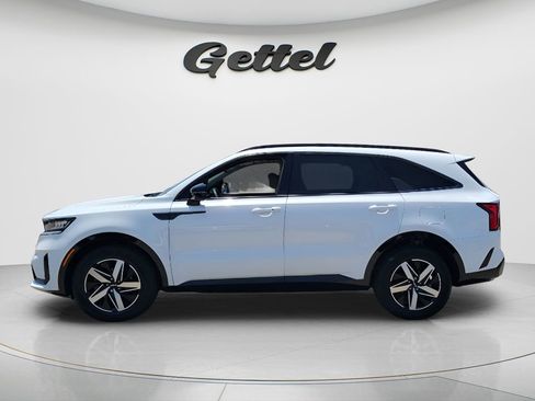 Used 2022 Kia Sorento S w/ Panoramic Sunroof Package FWD image 8