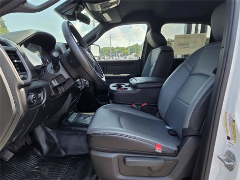 New 2026 RAM 3500 Tradesman AWD/4WD image 21