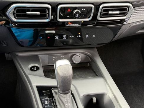 New 2026 Nissan Sentra SV w/ Floor Mat Package FWD image 18