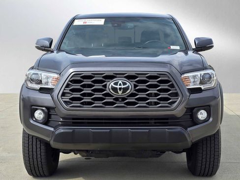 Certified 2023 Toyota Tacoma TRD Off-Road w/ TRD Premium Off Road Package AWD/4WD image 8