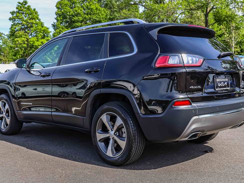 Used 2020 Jeep Cherokee Limited AWD/4WD image 4