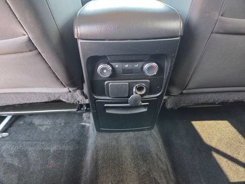 Used 2018 Ford Flex SE FWD image 43