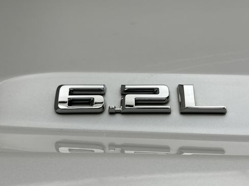 Used 2019 Chevrolet Silverado 1500 High Country w/ Z71 Off-Road Package image 50