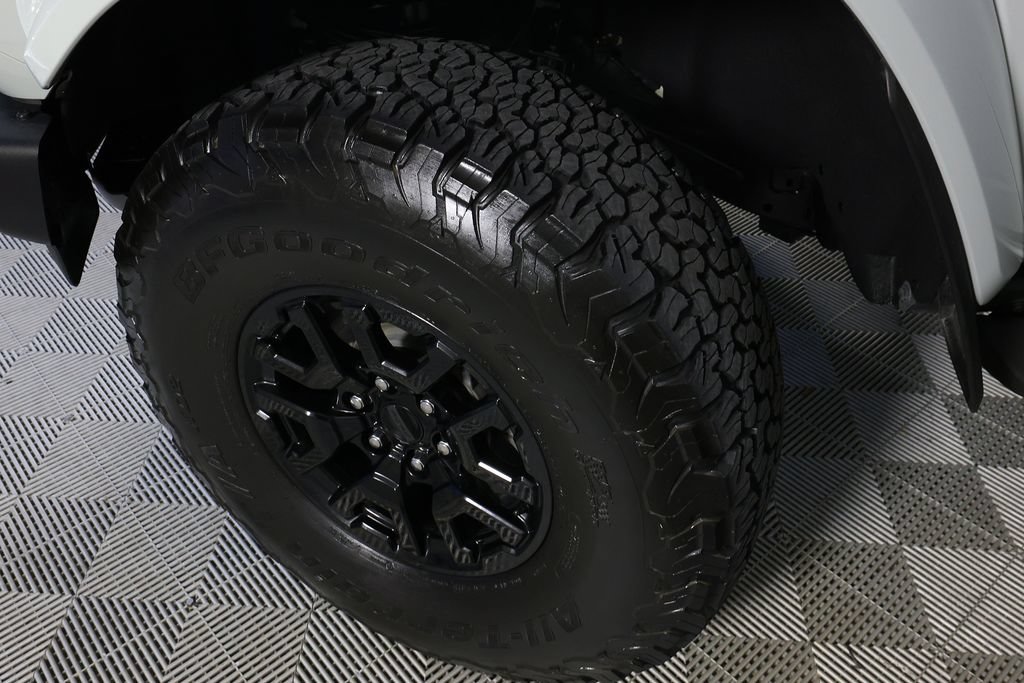 Used 2024 Ford Bronco Raptor w/ Interior Carbon Fiber Pack 6 AWD/4WD image 39
